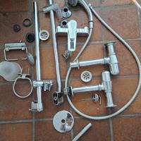 Diversen toebehoren sanitair 