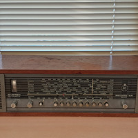 Nostalgische tuner/versterker B&O