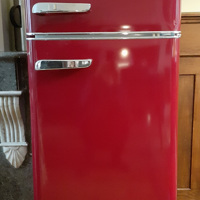 Retro koelvriescombinatie (rood, lijkt op Smeg) - Severin
