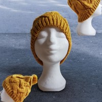 Beanie kabel muts mosterdgeel one size