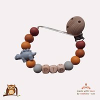 nr 4 noekies naam speenkoord dino grijs oranje