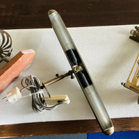 Setje Vintage wandkaarsenhouder, schilderijlamp en  zeepbak