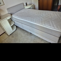 Electrische verstelbaar box spring(senioren) bed