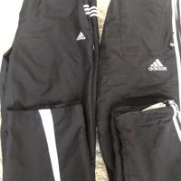 2 stuks als nieuw Adidas sportbroeken 