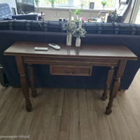 Eikenhouten sidetable