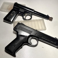 SP-50 en The Gat luchtbuks, luchtpistool, dart pistool.