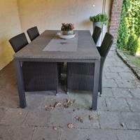 Tuintafel met 4 stoelen