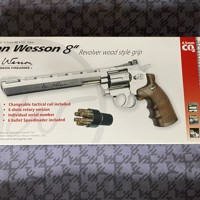 Dan & Wesson 8 " / 4,5mm  co2 bb
