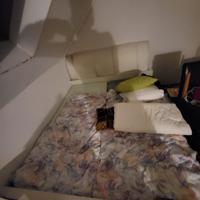 Tweepersoons bed inclusief matrassen.