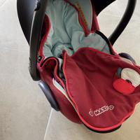 Maxi cosi inclusief voetenzak