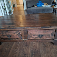 Salontafel met bijpassende lamp