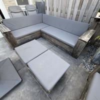 GRATIS Steigerhouten tuinset incl. kussens 