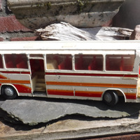 Mercedes 0303 reisbus van conrad H