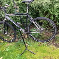 racefiets met standaard