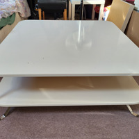 Vierkante IKEA salontafel