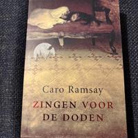 Caro Ramsay : zingen voor de doden 