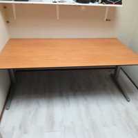 Zeer goede staat - Ahrend bureau - 200x100cm (ZWAAR) - 5jr jong