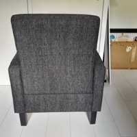 Grijze fauteuil