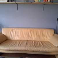 Mooie 3 zits bank. Brengt de zon in je kamer!