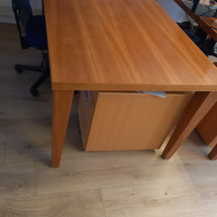 tafel of bureau kersenhout