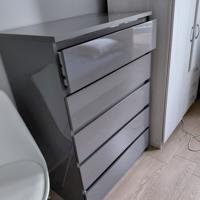 Taupe ladenkast