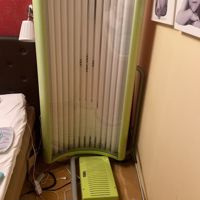 alisun zonnebank met gezichtsbruiner