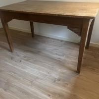 Eettafeltje/keukentafeltje/klustafeltje hout