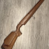 Linkshandige kolf grendelgeweer