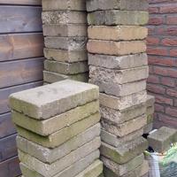 Tuin tegels gratis af te halen