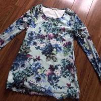 -leuke nieuwe top gebloemd gevoerd kreukvrij