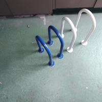 muurbeugels om plank op te bevestigen