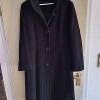 Zwarte manteljas van Gerry Weber maat 42