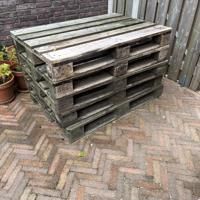 Pallets af te halen