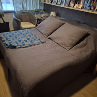 2 persoons bed en 1 persoons bedden