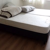 Boxspring tweepersoons bed