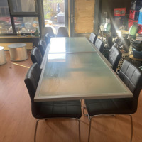 Te koop glazen eettafel en stoelen 