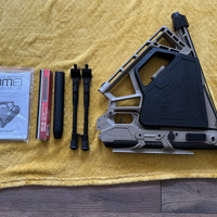 Black Bunker 5.5 folded