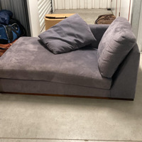 Mooie grijze sofa