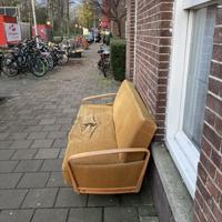 Vintage bank design maar moet gestoffeerd worden