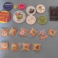 Buttons groot en klein, diverse , 2 cm tm 7,5 cm doorsnee