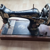 Antieke Singer handnaaimachine