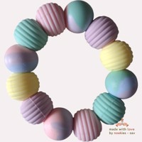 Noekies Handgemaakte Bijtring pastel - Nieuw!