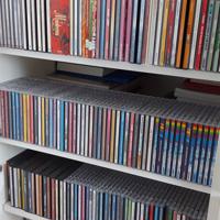 140 stuks CD's met de meest uiteenlopende muziek.