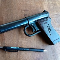 Thunderbolt Junior luchtpistooltje eind jaren veertig...