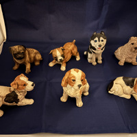 Honden beelden 4 rassen , samen of in delen te koop beeldjes