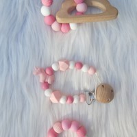 Baby geschenkset speenkoord-rammelaar-bijtring unicorn roze