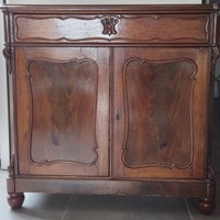 Mahoniehouten kastje