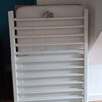 Wit ledikantje met nieuw matras