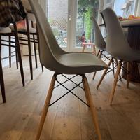 set van 4 eetkamerstoelen, grijs