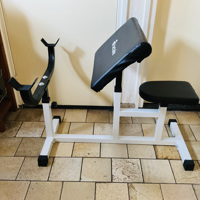 Mooie biceps (curl) bankje te koop